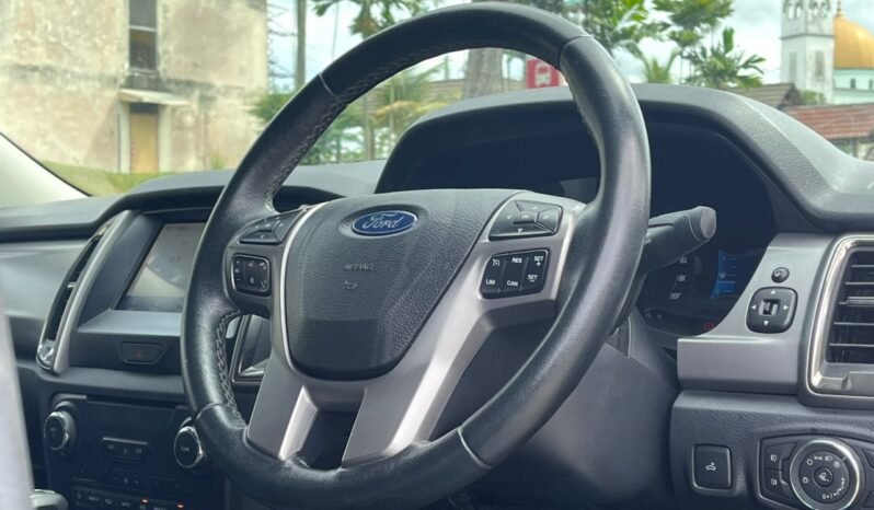 
								FORD RANGER 2.0L XLT + 4WD AT full									