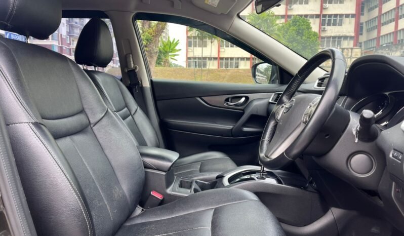 
								NISSAN X-TRAIL 2.0 (A) full									