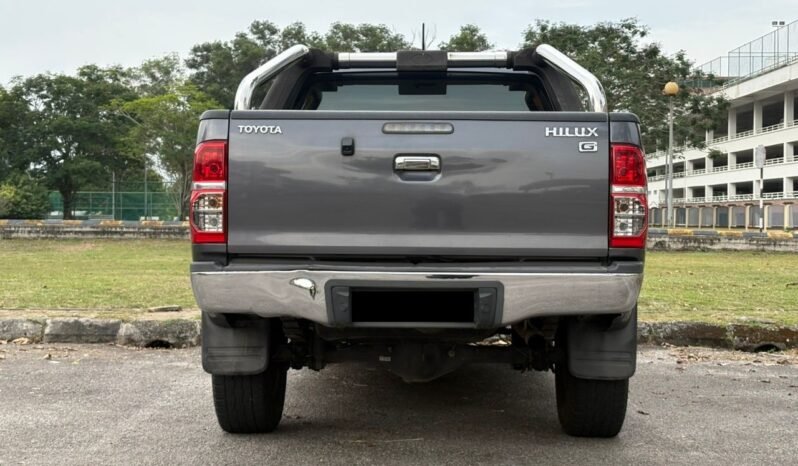 
								TOYOTA HILUX DOUBLE CAB 2.5 AT full									