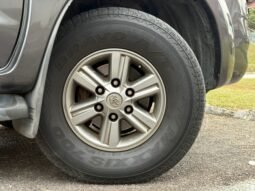 
										TOYOTA HILUX DOUBLE CAB 2.5 AT full									