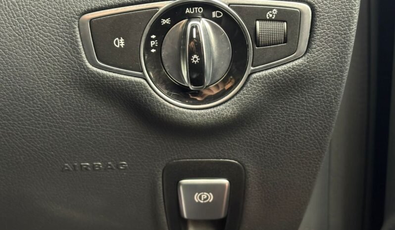 
								MERCEDES BENZ / E 350 E full									