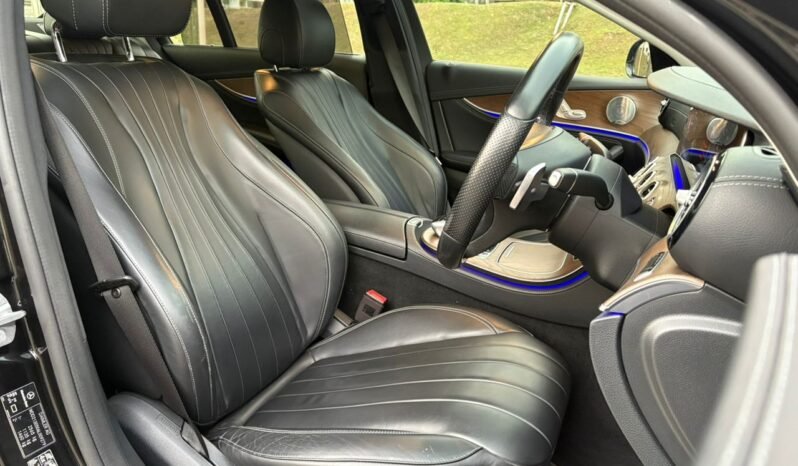 
								MERCEDES BENZ / E 350 E full									
