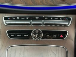 
										MERCEDES BENZ / E 350 E full									