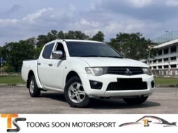 MITSUBISHI TRITON