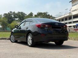 
										MAZDA3 2. 0SDN  SKYACTIV (A) full									