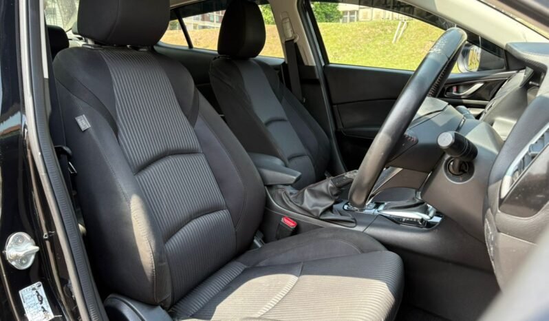 
								MAZDA3 2. 0SDN  SKYACTIV (A) full									