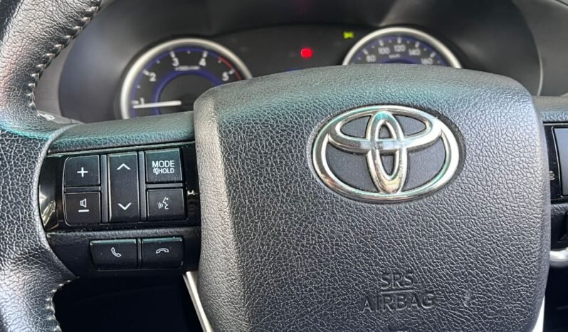 
								TOYOTA HILUX DOUBLE CAB 2.4G AT 4X4 full									
