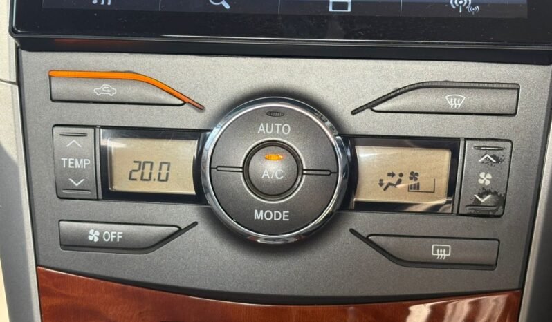 
								TOYOTA COROLLA  ALTIS 1.8G (A) full									