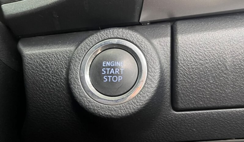 
								TOYOTA HILUX 2.8 (A) full									
