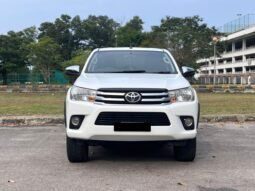 
										TOYOTA HILUX 2.8 (A) full									