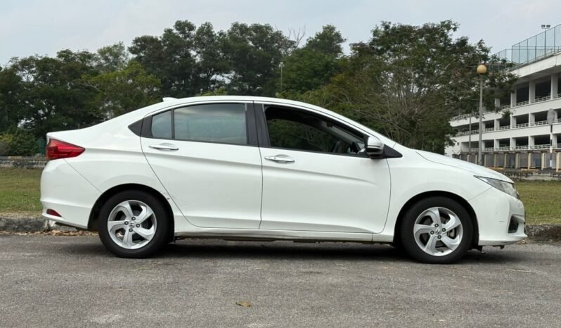 
								HONDA CITY 1.5E full									