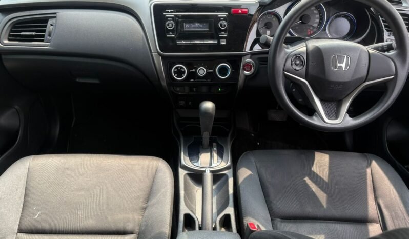 
								HONDA CITY 1.5E full									