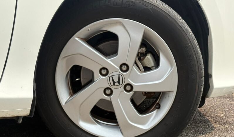 
								HONDA CITY 1.5E full									