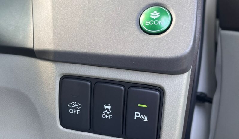 
								HONDA CIVIC 1.5 HYBRID  (A) full									