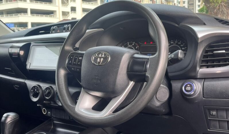 
								TOYOTA HILUX DOUBLE CAB 2.4E AT 4X4 full									