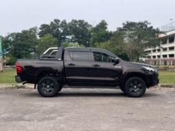 
										TOYOTA HILUX DOUBLE CAB 2.4E AT 4X4 full									