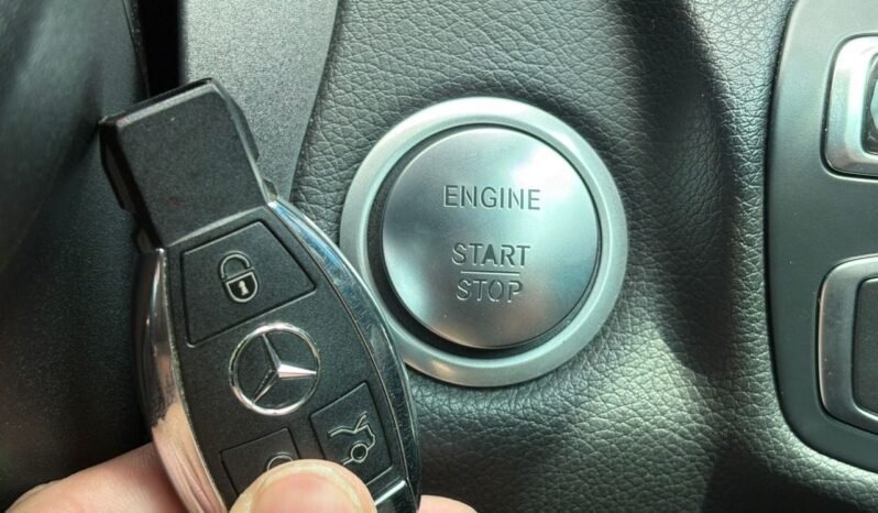 
								MERCEDES BENZ C180 1.6 G AMG (A) full									