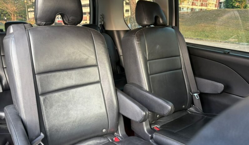 
								NISSAN SERENA 2.0L CVT HWS S-HEV full									