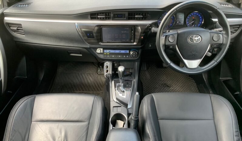 
								TOYOTA COROLLA ALTIS 2.0V (A) full									