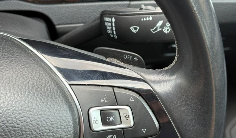 
								VOLKSWAGEN PASSAT 280 TSI COMFORTLINE 1.8 AT full									