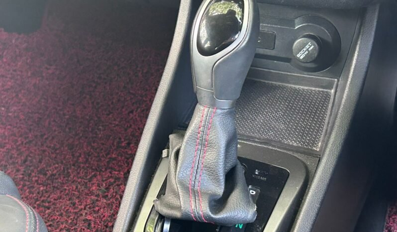
								PROTON IRIZ PREMIUM 1.6 full									