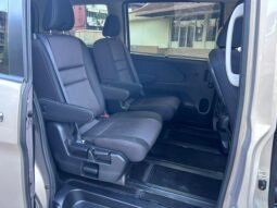 
										Nissan SERENA 2.0 PREMIUM (A) full									