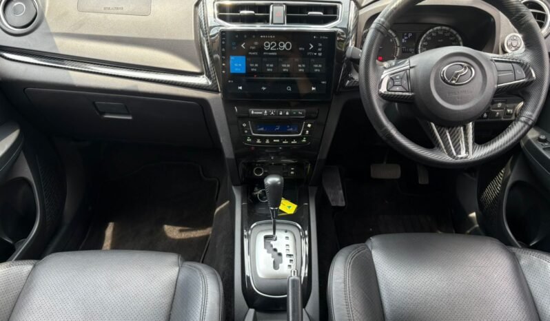 
								PERODUA ARUZ 1.5 AV (A) full									