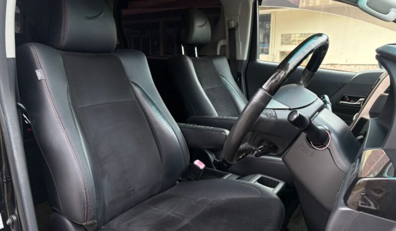 
								TOYOTA VELLFIRE 2.4 (A) full									