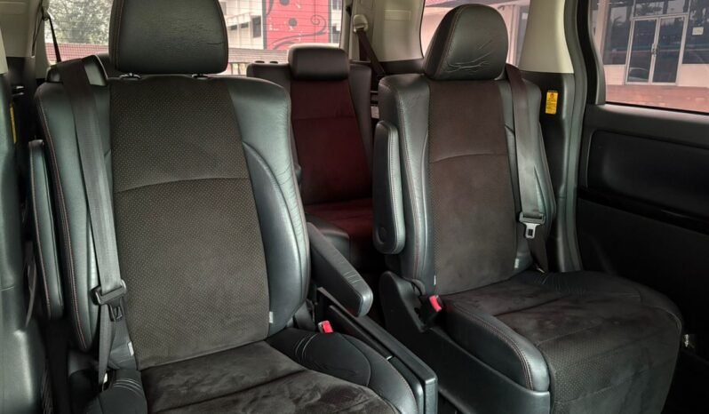 
								TOYOTA VELLFIRE 2.4 (A) full									