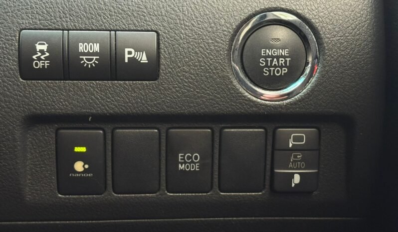 
								TOYOTA VELLFIRE 2.4 (A) full									