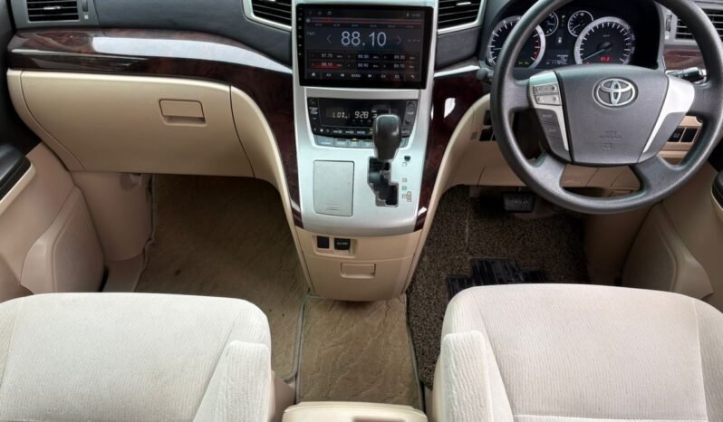 
								TOYOTA VELLFIRE 2.4 (A) full									
