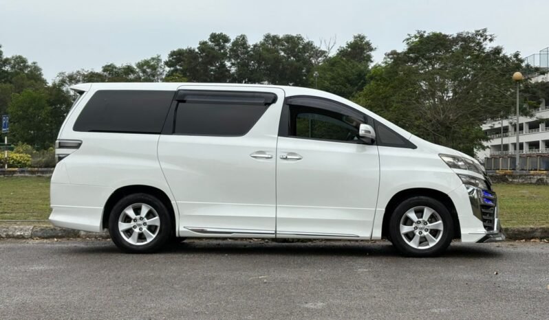 
								TOYOTA VELLFIRE 2.4 (A) full									