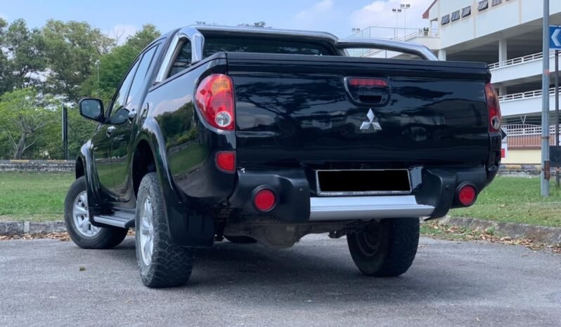 
								MITSUBISHI TRITION  L200 4WD  2.5 (A) full									