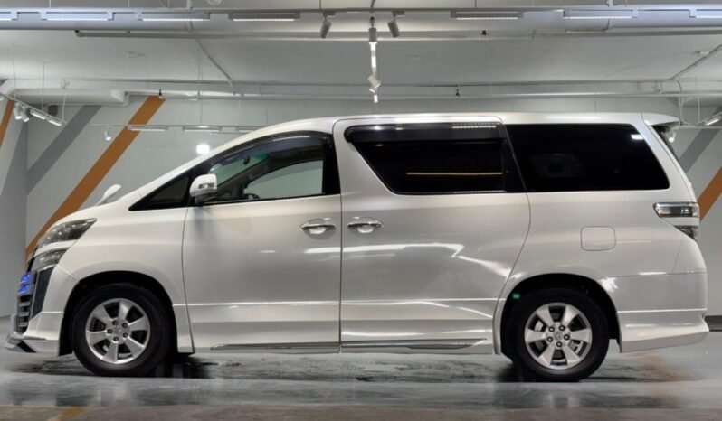 
								TOYOTA VELLFIRE 2.4 (A) full									