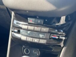 
										PEUGEOT 208 1.6 (A) full									
