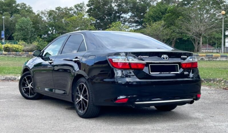 
								TOYOTA CAMRY 2.5 HYBRID (A) full									