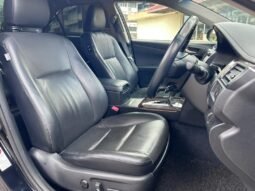
										TOYOTA CAMRY 2.5 HYBRID (A) full									