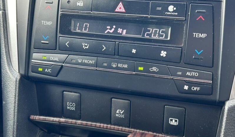 
								TOYOTA CAMRY 2.5 HYBRID (A) full									
