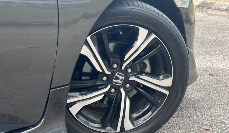 
								HONDA CIVIC 1.5 TC full									