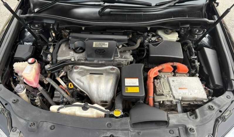 
								TOYOTA CAMRY HYBRID 2.5 (A) full									