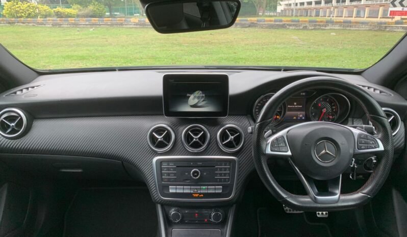 
								MERCEDES BENZ A200 1.6 (A) full									