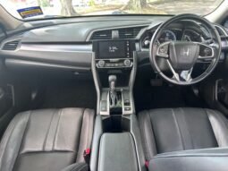 
										HONDA CIVIC 1.5 TC full									