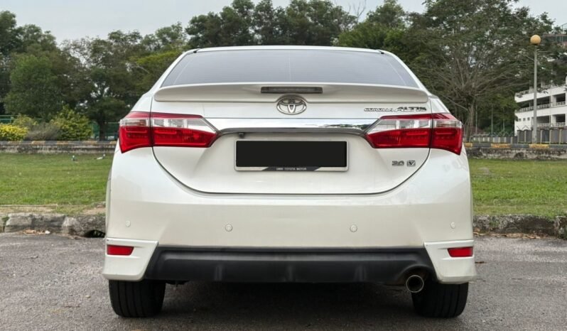 
								TOYOTA ALTIS 2.0 (A) full									