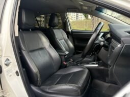 
										TOYOTA ALTIS 2.0 (A) full									