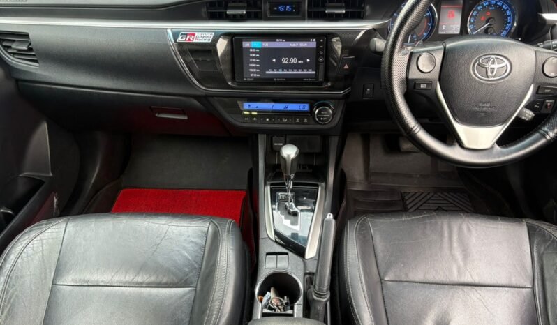 
								TOYOTA ALTIS 2.0 (A) full									