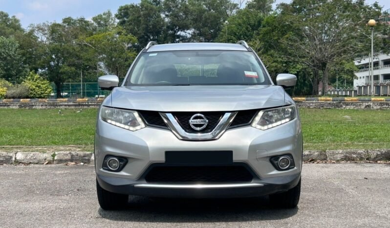 
								NISSAN X-TRAIL 2.0 CVT full									