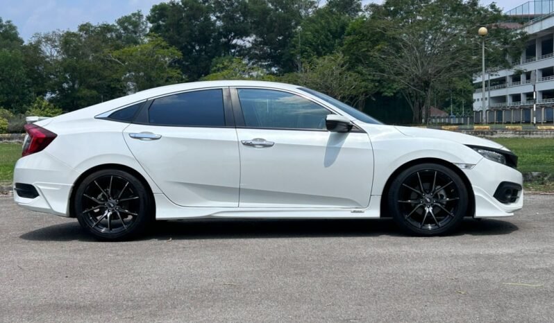 
								HONDA CIVIC 1.5 TC-P full									