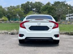 
										HONDA CIVIC 1.5 TC-P full									