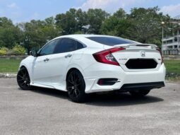 
										HONDA CIVIC 1.5 TC-P full									