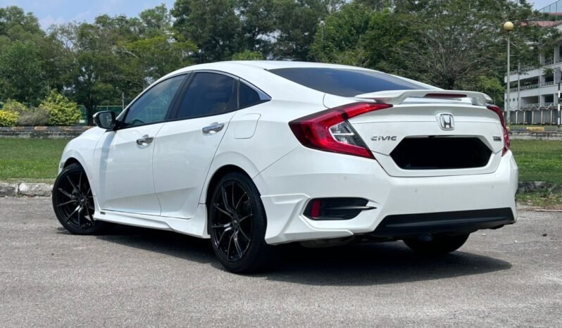 
								HONDA CIVIC 1.5 TC-P full									